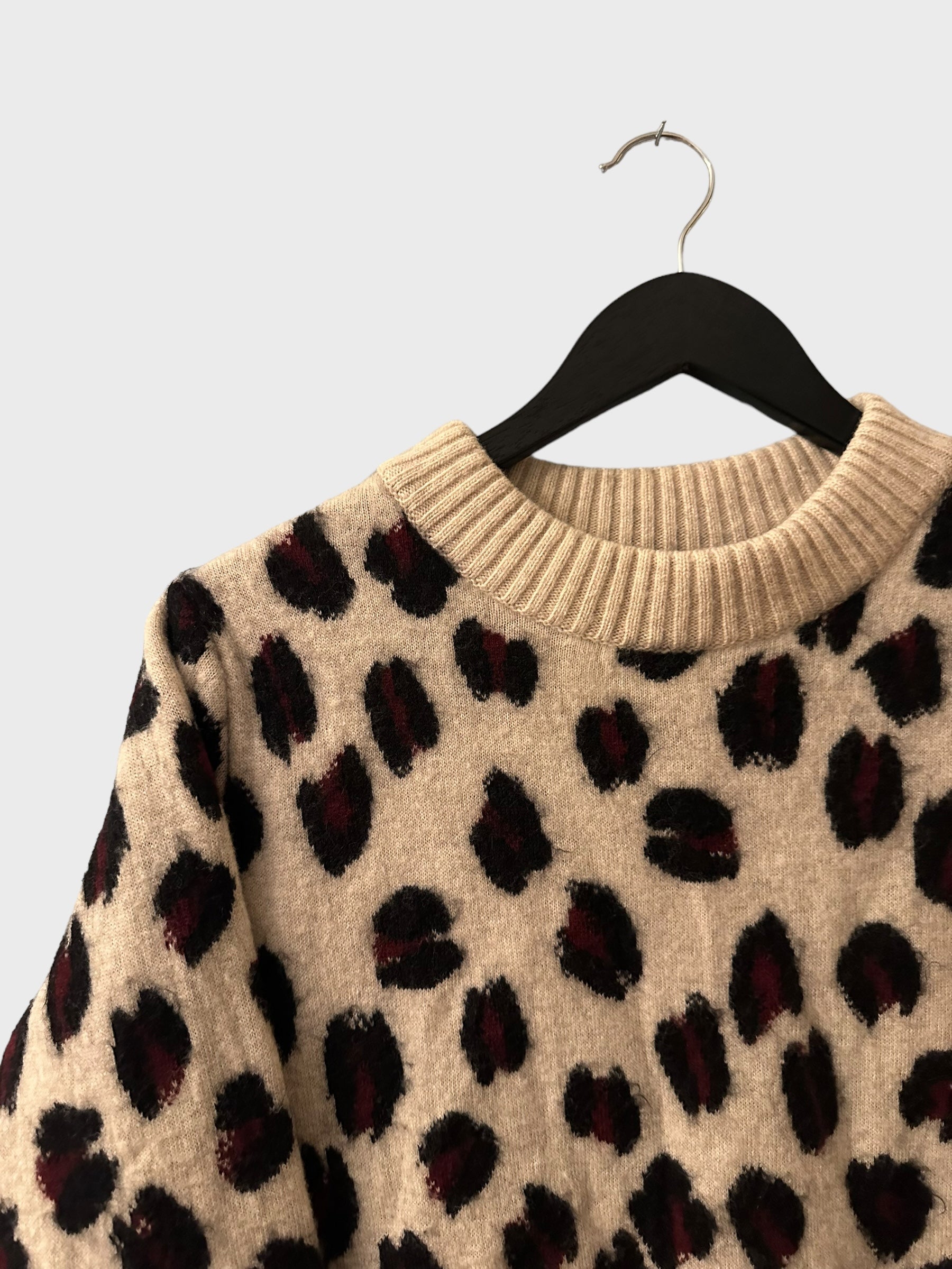 Tiger knitted Sweater