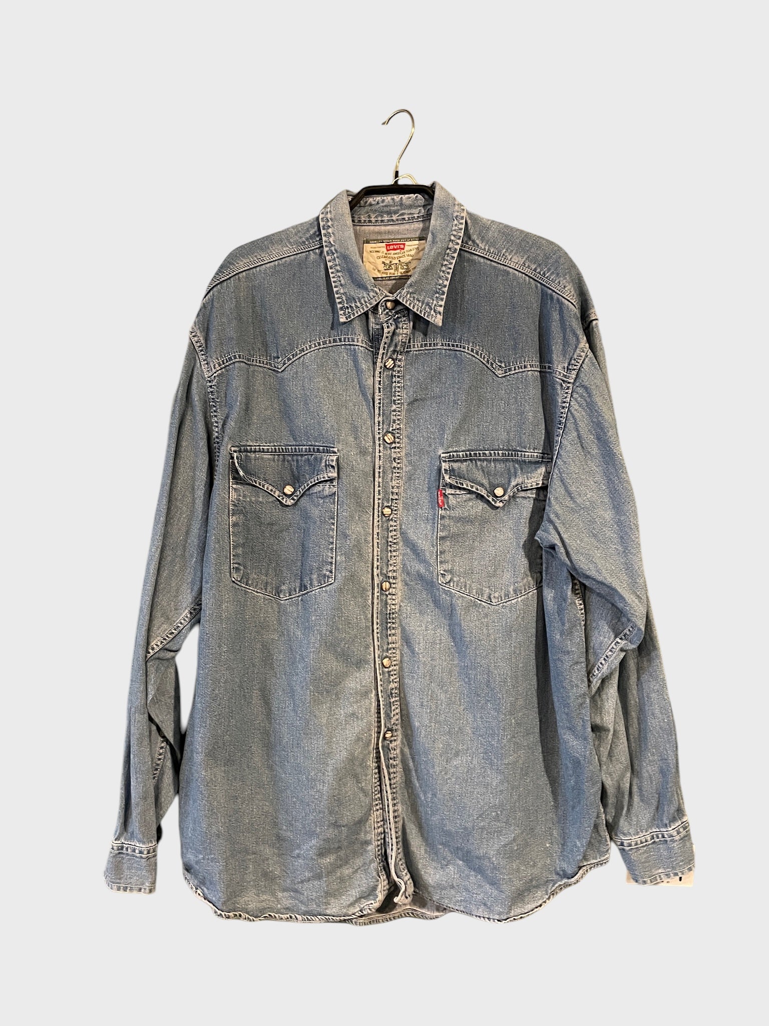 Vintage Levi’s Denim Shirt Classic