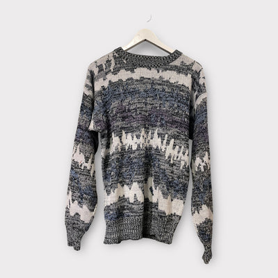 Knitted sweater with all over print