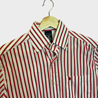 JAGGY - Shirt with red and white stripes close-up