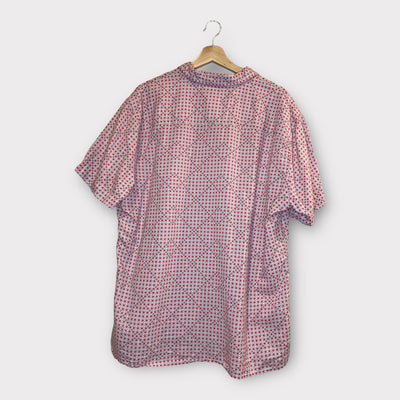 Funky short sleeve shirt