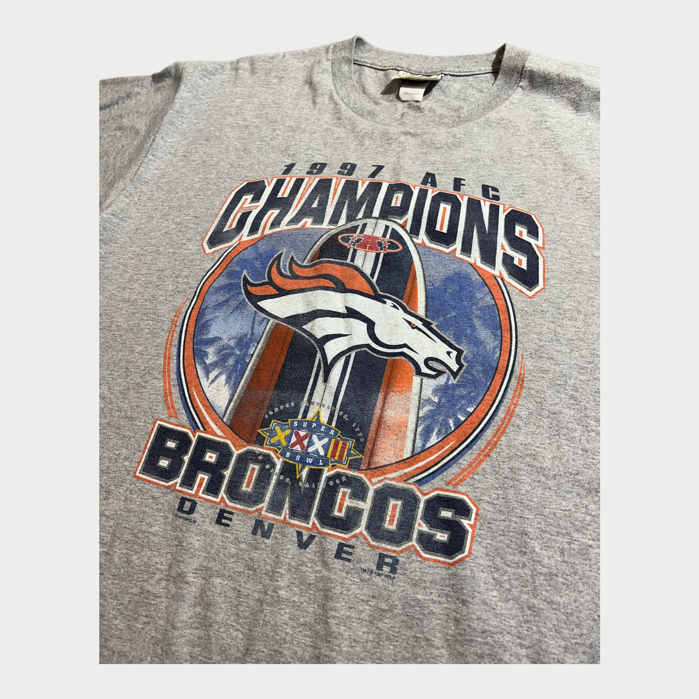 T-shirt With 1997 AFC Champions Denver Broncos Graphic Close-up