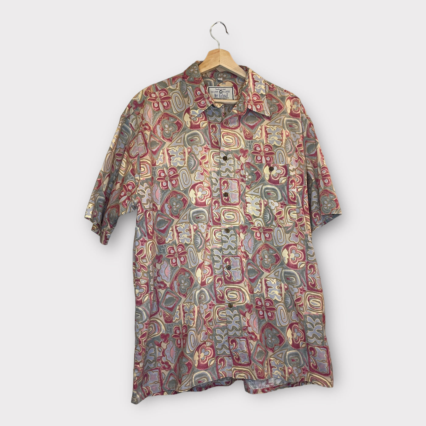 Funky short sleeve shirt